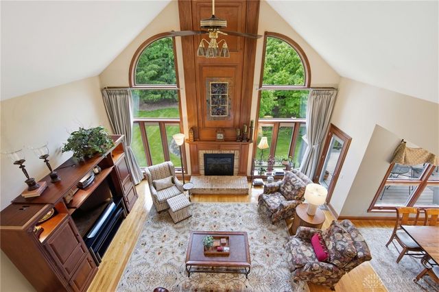 3232 Brinton Trail, Cincinnati, OH 45241