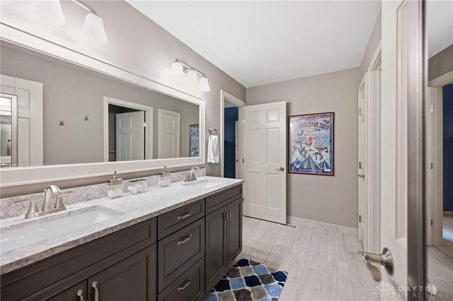 3232 Brinton Trail, Cincinnati, OH 45241