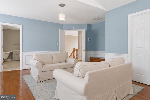 19312 CHIPPENDALE CIR, Hagerstown, MD 21742