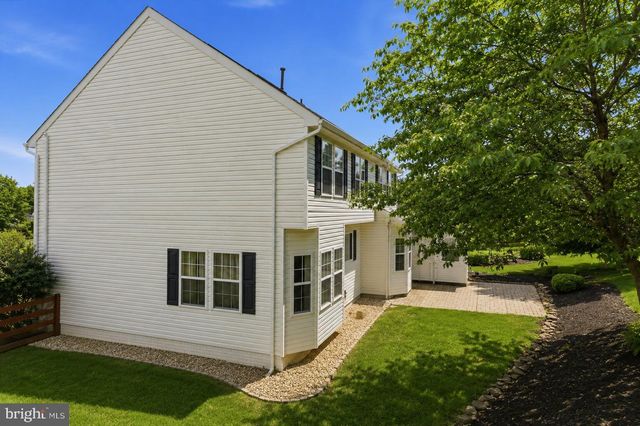 19312 CHIPPENDALE CIR, Hagerstown, MD 21742