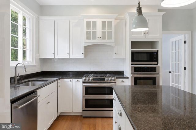 19312 CHIPPENDALE CIR, Hagerstown, MD 21742