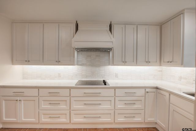 515 Range Road, Palestine, TX 75801