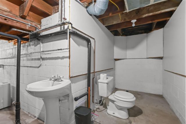 2795 90th Lane NE, Blaine, MN 55449