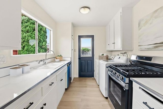 4602 Cheshire Street, San Diego, CA 92117