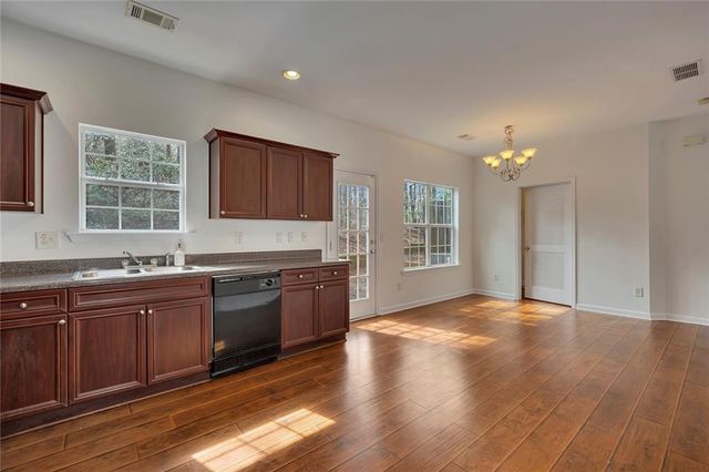 6182 Grove Crest Way, Austell, GA 30168