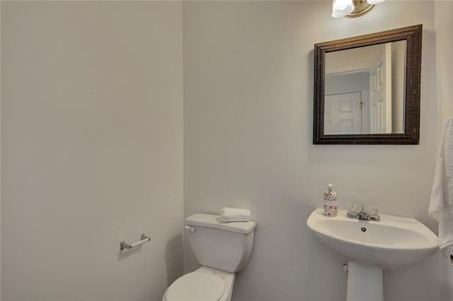 6182 Grove Crest Way, Austell, GA 30168