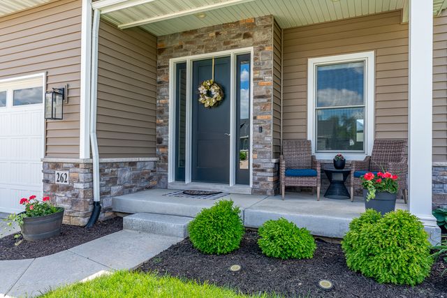 262 Ann Avenue, Bettendorf, IA 52722