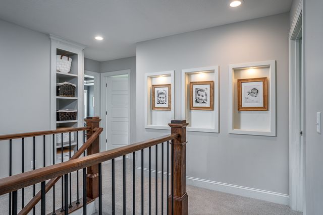 262 Ann Avenue, Bettendorf, IA 52722