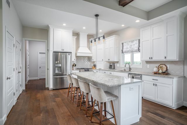 262 Ann Avenue, Bettendorf, IA 52722