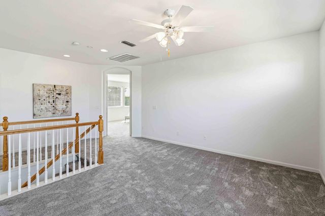401 MOUNT DARWIN Ct, Roseville, CA 95747