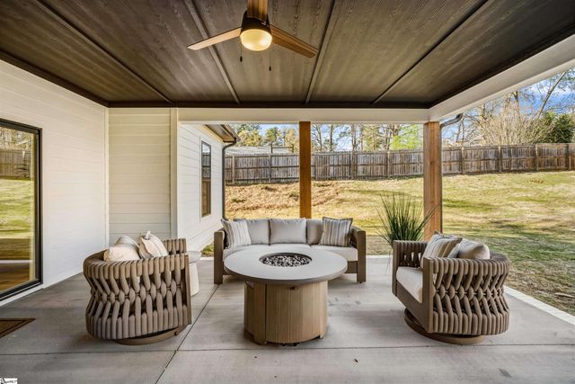118 Mt. Vernon Circle, Greer, SC 29651