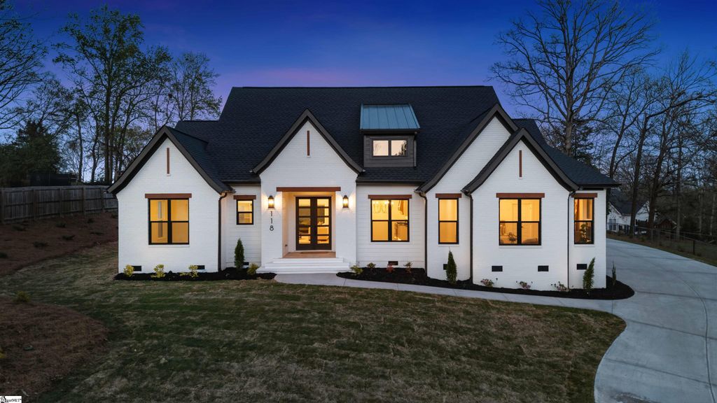 118 Mt. Vernon Circle, Greer, SC 29651