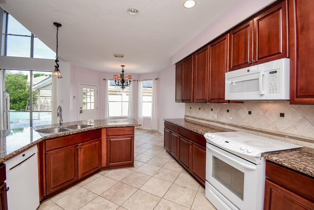 2719 Mossy Log Court, Houston, TX 77084