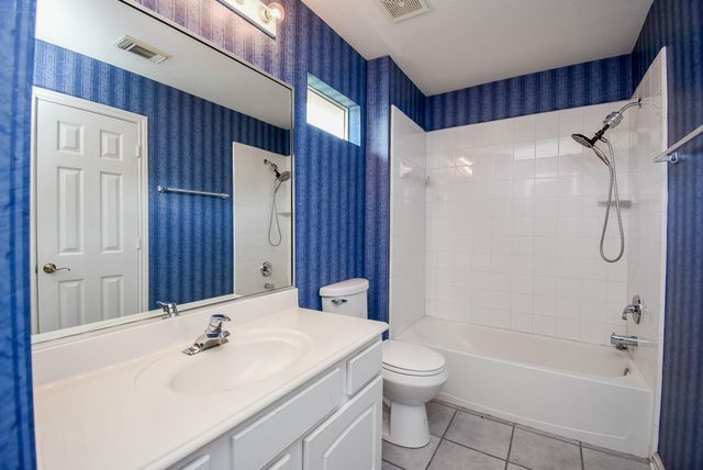 2719 Mossy Log Court, Houston, TX 77084