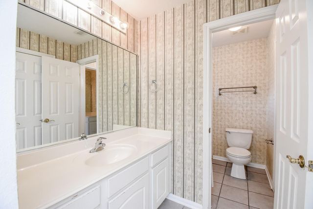 2719 Mossy Log Court, Houston, TX 77084
