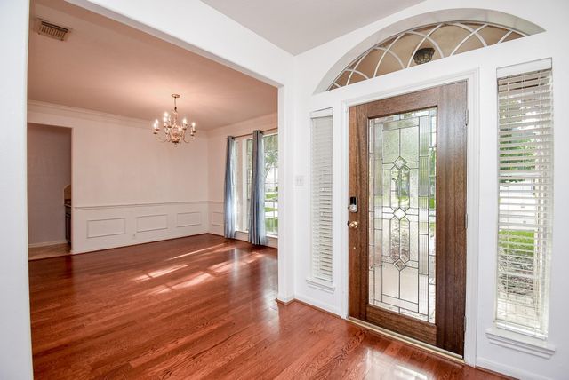 2719 Mossy Log Court, Houston, TX 77084