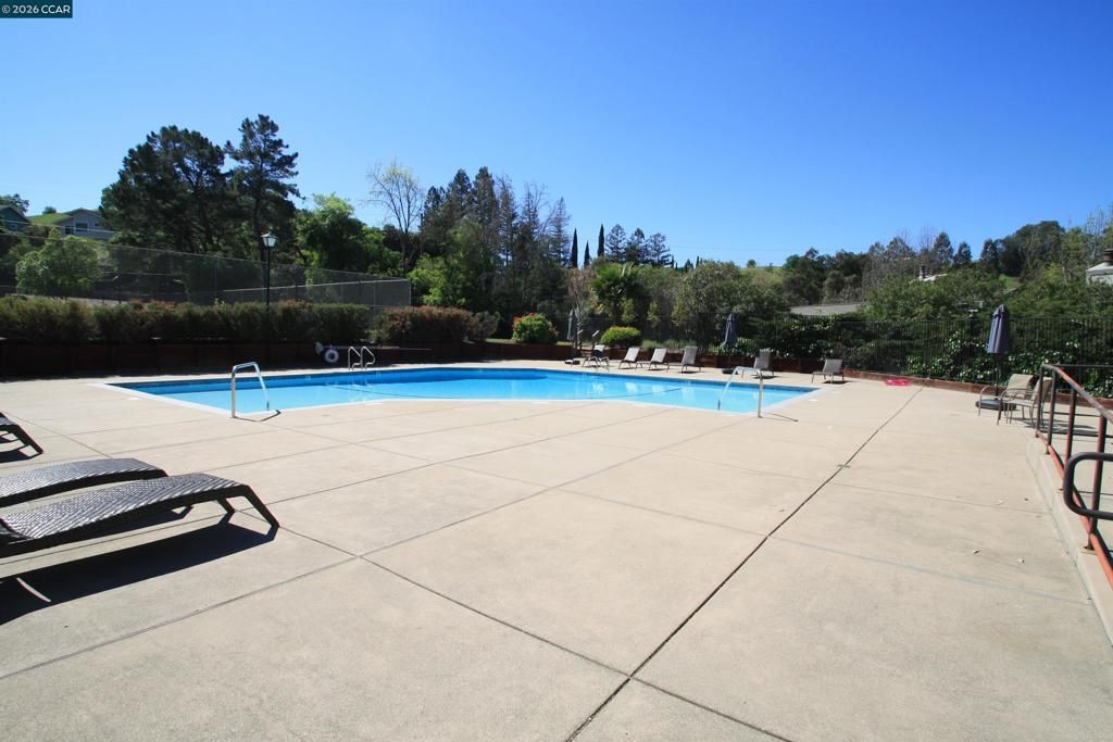 Image 28 of property listing at 1506 Ashwood Dr, Martinez, CA 94553