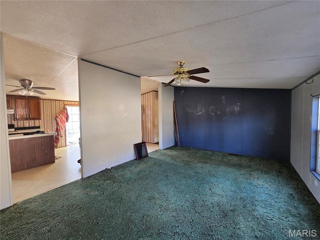 19050 Sikes Road, Ste Genevieve, MO 63670