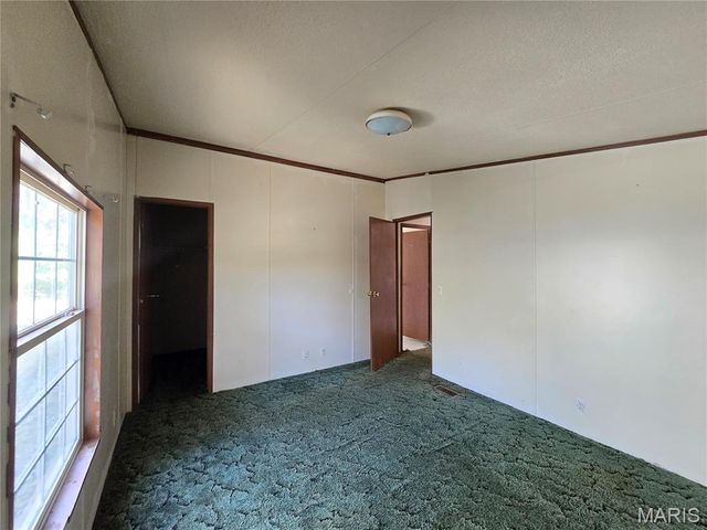 19050 Sikes Road, Ste Genevieve, MO 63670