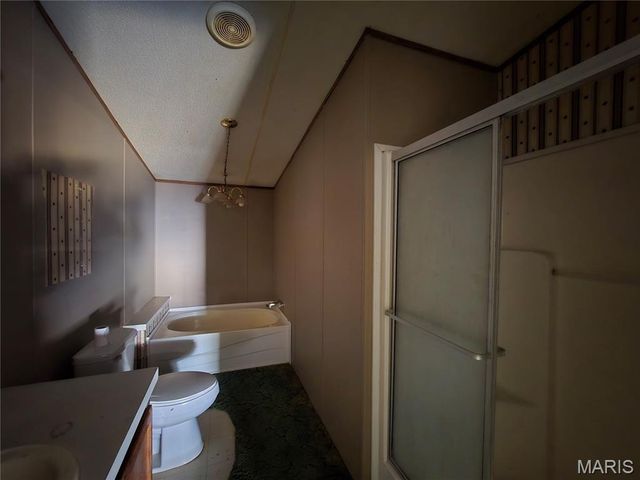 19050 Sikes Road, Ste Genevieve, MO 63670