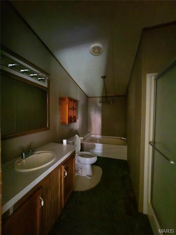 19050 Sikes Road, Ste Genevieve, MO 63670