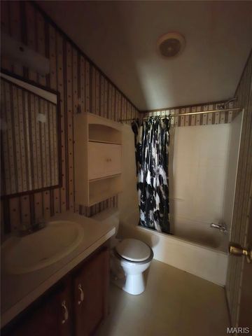 19050 Sikes Road, Ste Genevieve, MO 63670