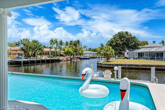 5300 NE 26 Avenue, Fort Lauderdale, FL 33308