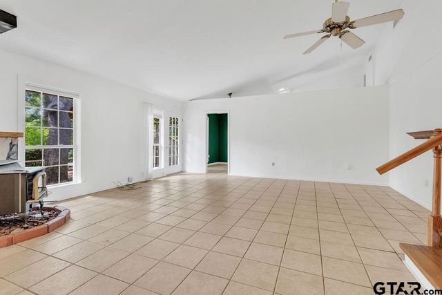 302 Harmony Lane, Hideaway, TX 75771
