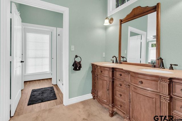 302 Harmony Lane, Hideaway, TX 75771