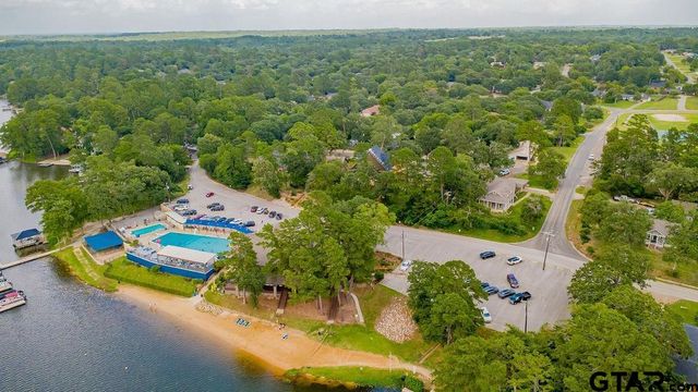 302 Harmony Lane, Hideaway, TX 75771