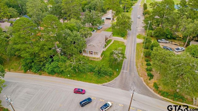 302 Harmony Lane, Hideaway, TX 75771