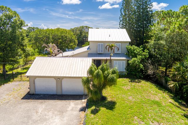 4700 Regina Drive, Fort Pierce, FL 34982