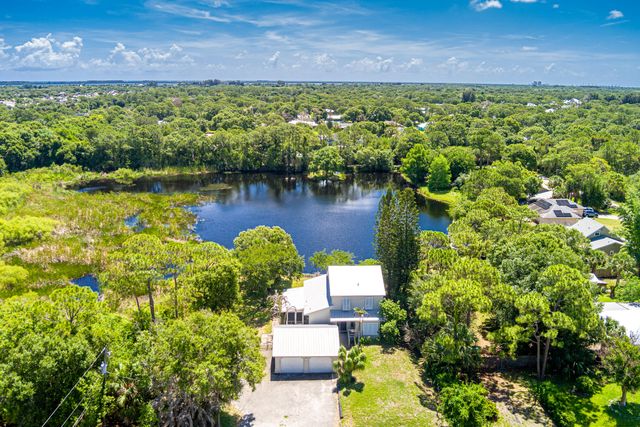 4700 Regina Drive, Fort Pierce, FL 34982