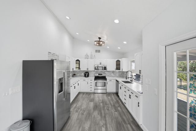 4700 Regina Drive, Fort Pierce, FL 34982