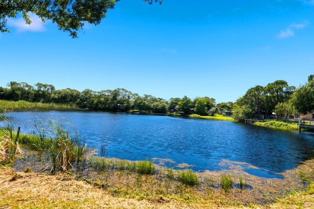 4700 Regina Drive, Fort Pierce, FL 34982