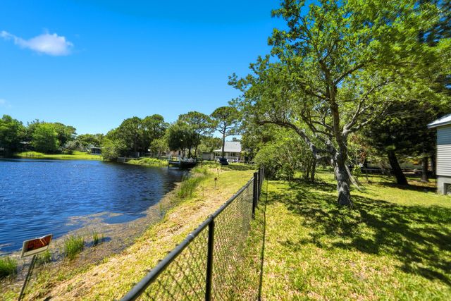 4700 Regina Drive, Fort Pierce, FL 34982