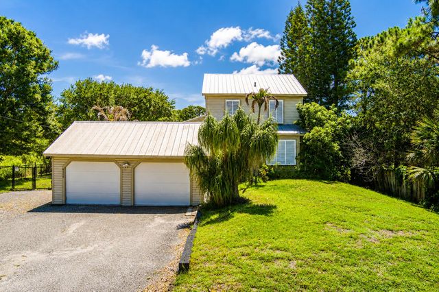 4700 Regina Drive, Fort Pierce, FL 34982