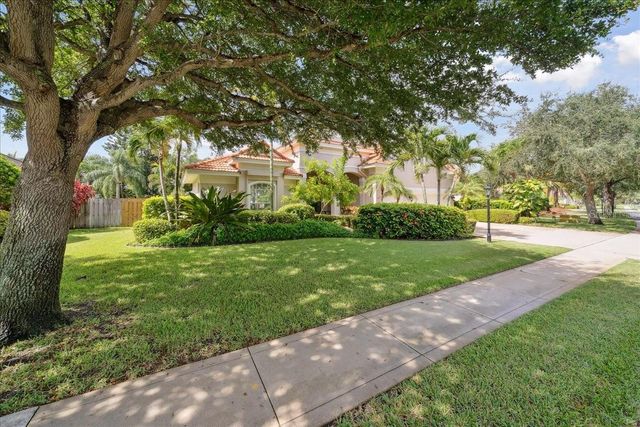 327 SOUTHAMPTON DRIVE, Indialantic, FL 32903