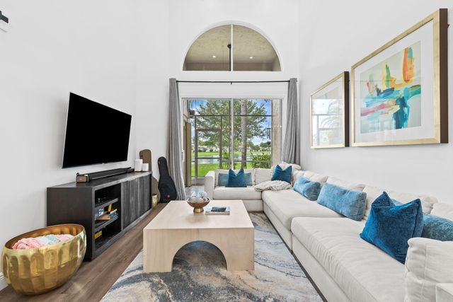 9226 Boca Gardens Parkway E, Boca Raton, FL 33496