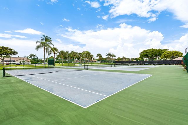 9226 Boca Gardens Parkway E, Boca Raton, FL 33496
