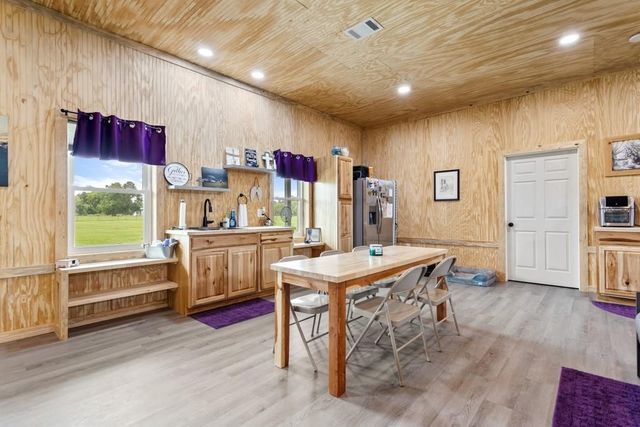 8642 S Fm 779, Alba, TX 75410