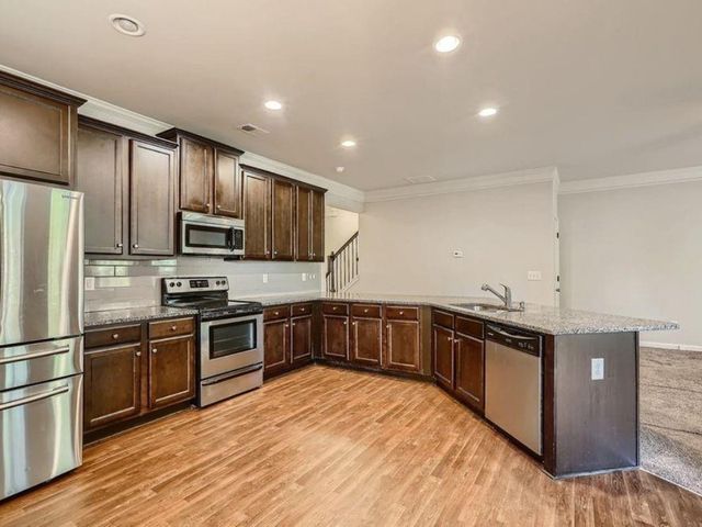 3448 Woodward Down Trail, Buford, GA 30519