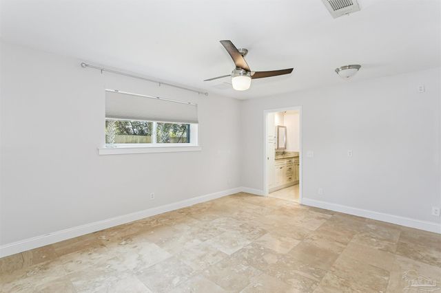 424 Dracena Way, Gulf Breeze, FL 32561