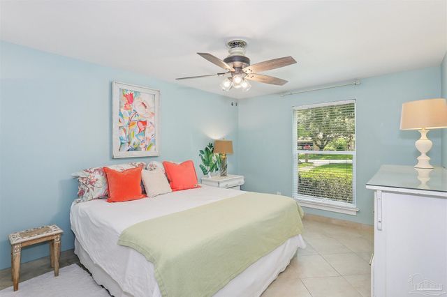 424 Dracena Way, Gulf Breeze, FL 32561