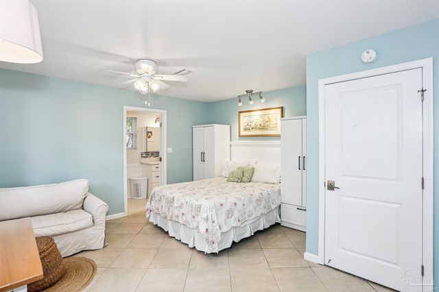 424 Dracena Way, Gulf Breeze, FL 32561