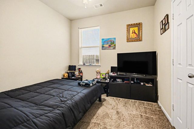 10019 Meadow Mill Forest Lane, Houston, TX 77044