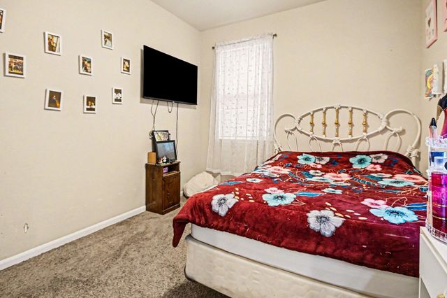 10019 Meadow Mill Forest Lane, Houston, TX 77044