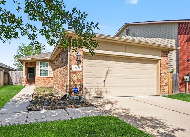 10019 Meadow Mill Forest Lane, Houston, TX 77044