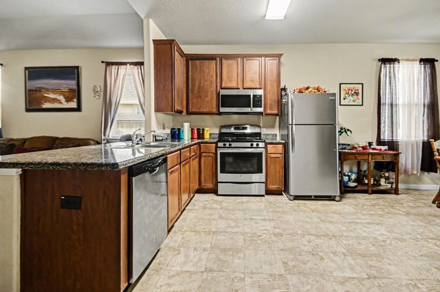 10019 Meadow Mill Forest Lane, Houston, TX 77044