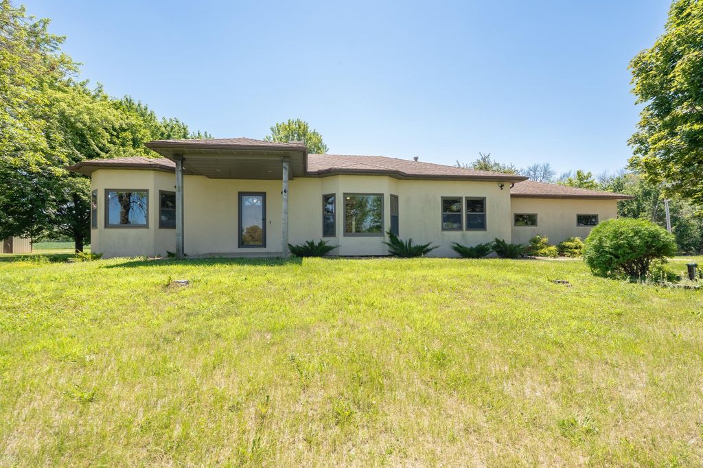 13261 Marystown Road, Shakopee, MN 55379 — exterior